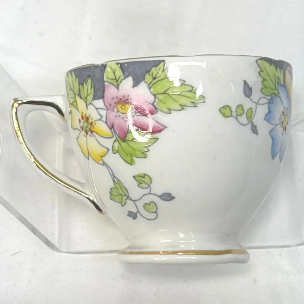 Vintage Rosina England Floral Bone China Tea Cup & Saucer‎